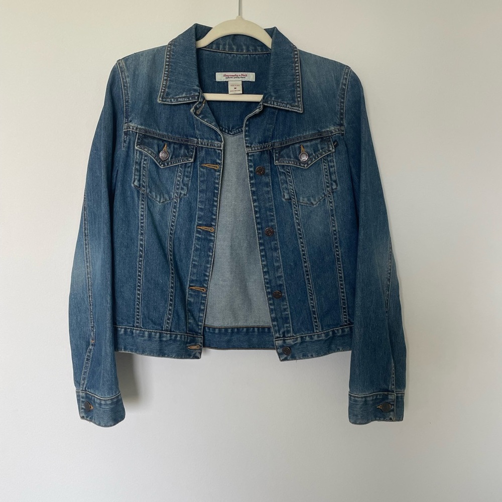 Vintage Abercrombie and Fitch Denim Jacket Medium